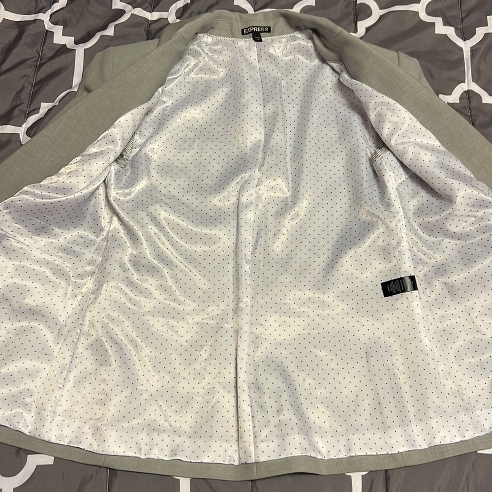 Express Blazer - Picture 7 of 9